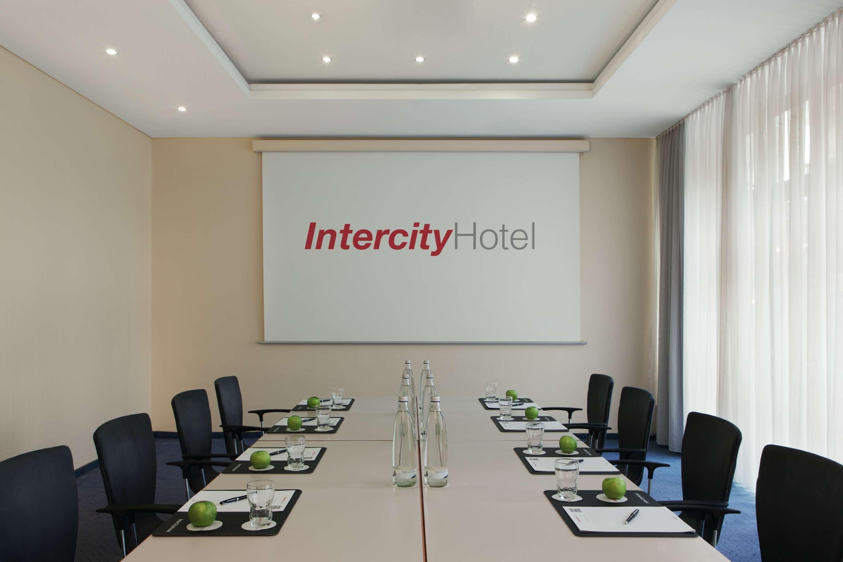 IntercityHotel Magdeburgo Exterior foto