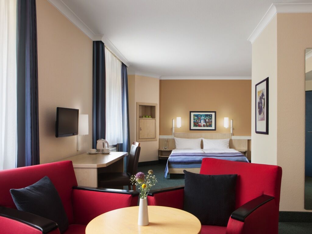 IntercityHotel Magdeburgo Exterior foto